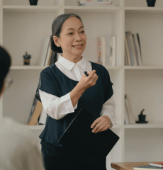 https://tesol.org.vn/wp-content/uploads/2025/10/Untitled-design-41.png